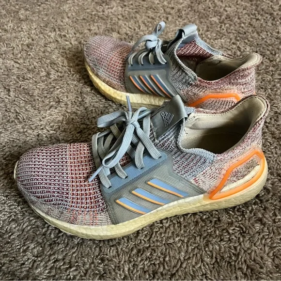 adidas ultraBOOST 19 - Picture 2 of 7